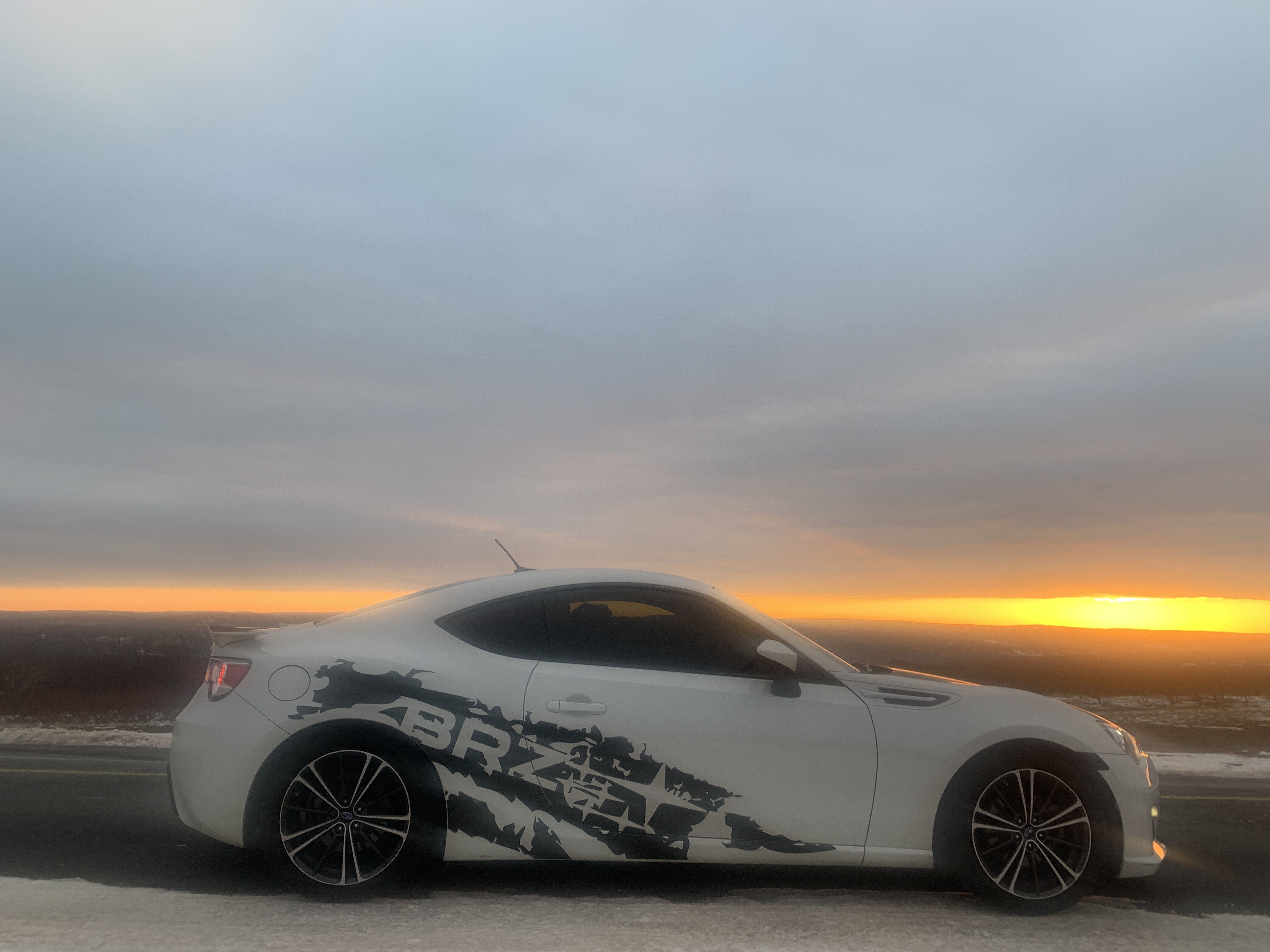 2013 Subaru BRZ Limited - 6 Speed FA20 Boxer with Toyota D-4S Dual Injection, TORSEN LSD, Japan-Built — photo 16